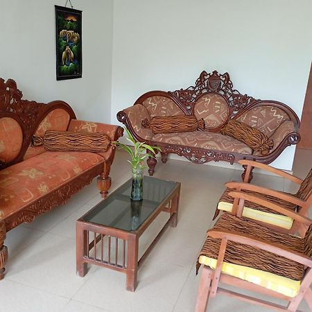 Larn'S Villa Hotel & Apartment Wadduwa Kültér fotó