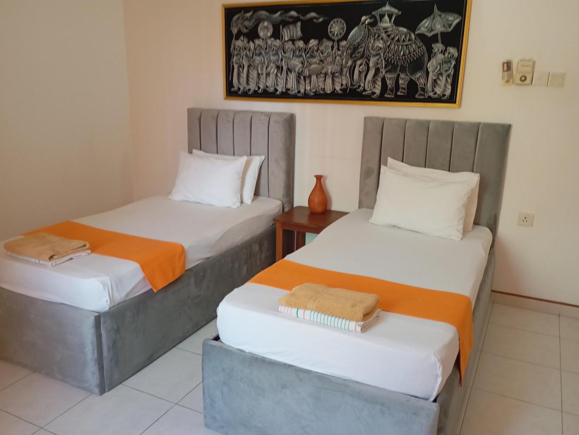 Larn'S Villa Hotel & Apartment Wadduwa Kültér fotó