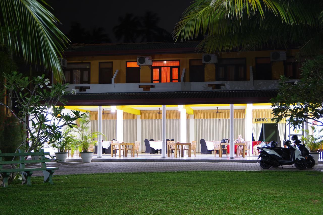 Larn'S Villa Hotel & Apartment Wadduwa Kültér fotó