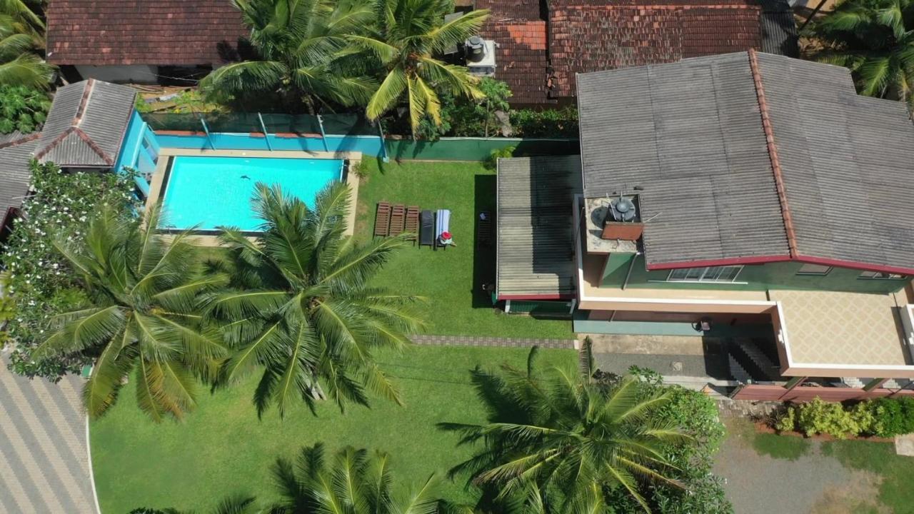 Larn'S Villa Hotel & Apartment Wadduwa Kültér fotó